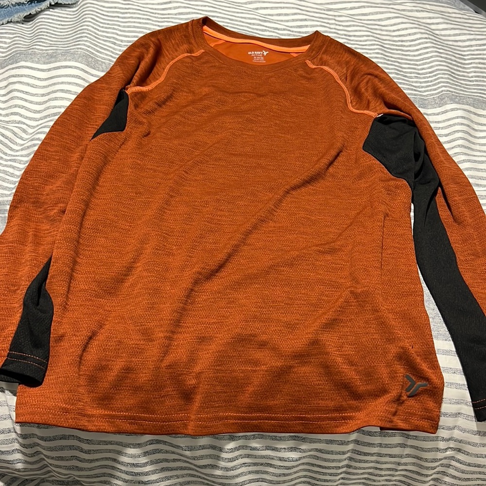 Old navy active shirt long sleeve